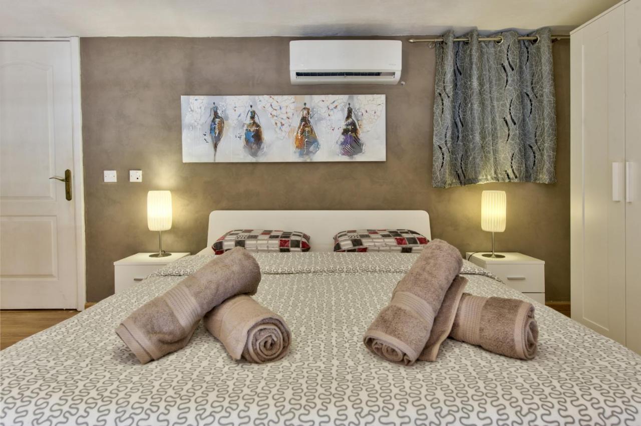 Spinola Court - Stunning Seaview Apartment & Penthouse On Spinola Bay By Shortletsmalta Saint Julian's Εξωτερικό φωτογραφία