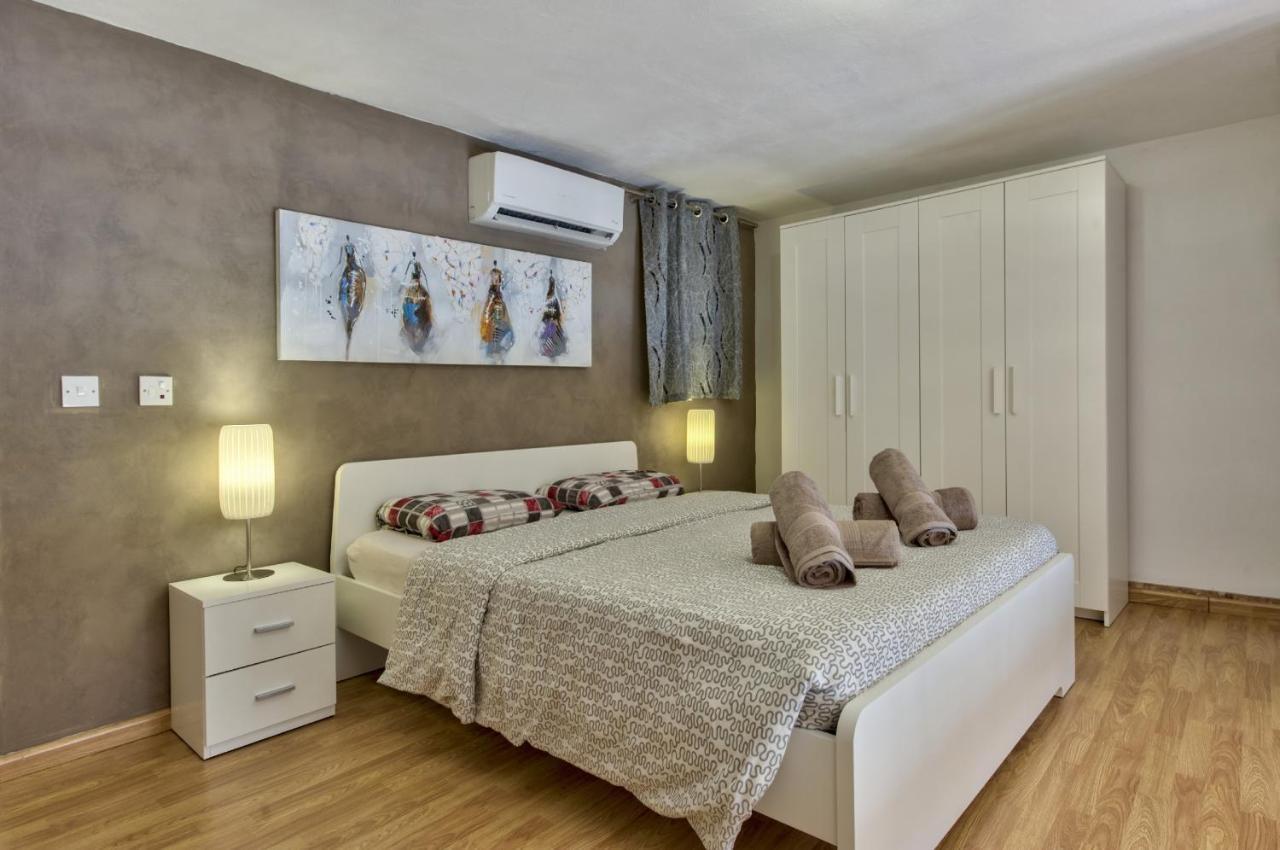 Spinola Court - Stunning Seaview Apartment & Penthouse On Spinola Bay By Shortletsmalta Saint Julian's Εξωτερικό φωτογραφία