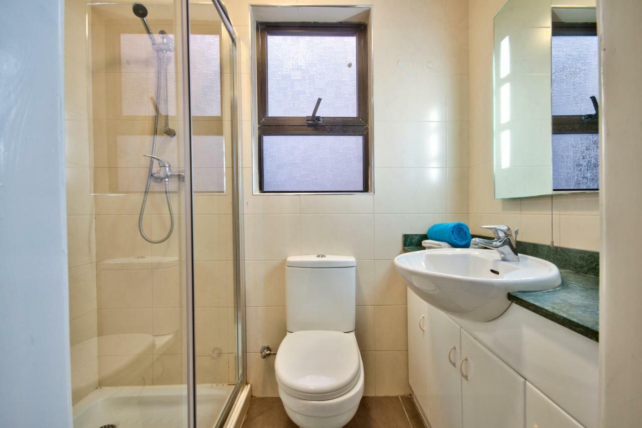 Spinola Court - Stunning Seaview Apartment & Penthouse On Spinola Bay By Shortletsmalta Saint Julian's Εξωτερικό φωτογραφία